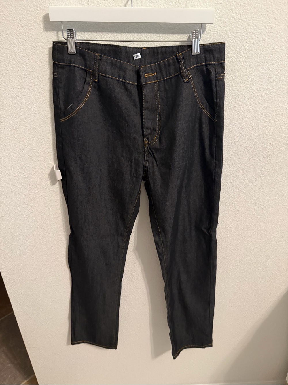 Slim Straight Men's Jeans in Black with Contrast Stitching